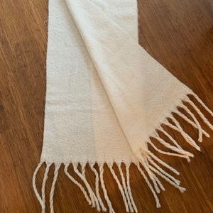 Free People off-white winter shawl / scarf / wrap